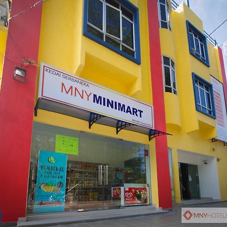 Mny Hotel & Resort Kampung Teluk Nipah Dış mekan fotoğraf