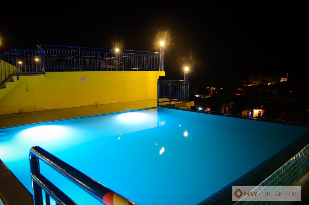 Mny Hotel & Resort Kampung Teluk Nipah Dış mekan fotoğraf