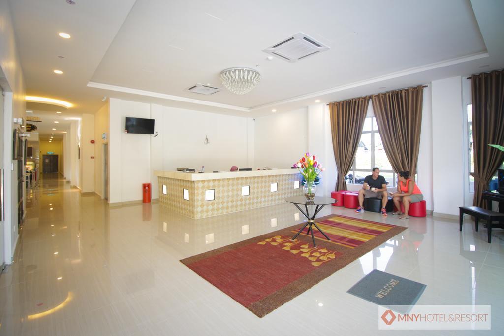 Mny Hotel & Resort Kampung Teluk Nipah Dış mekan fotoğraf