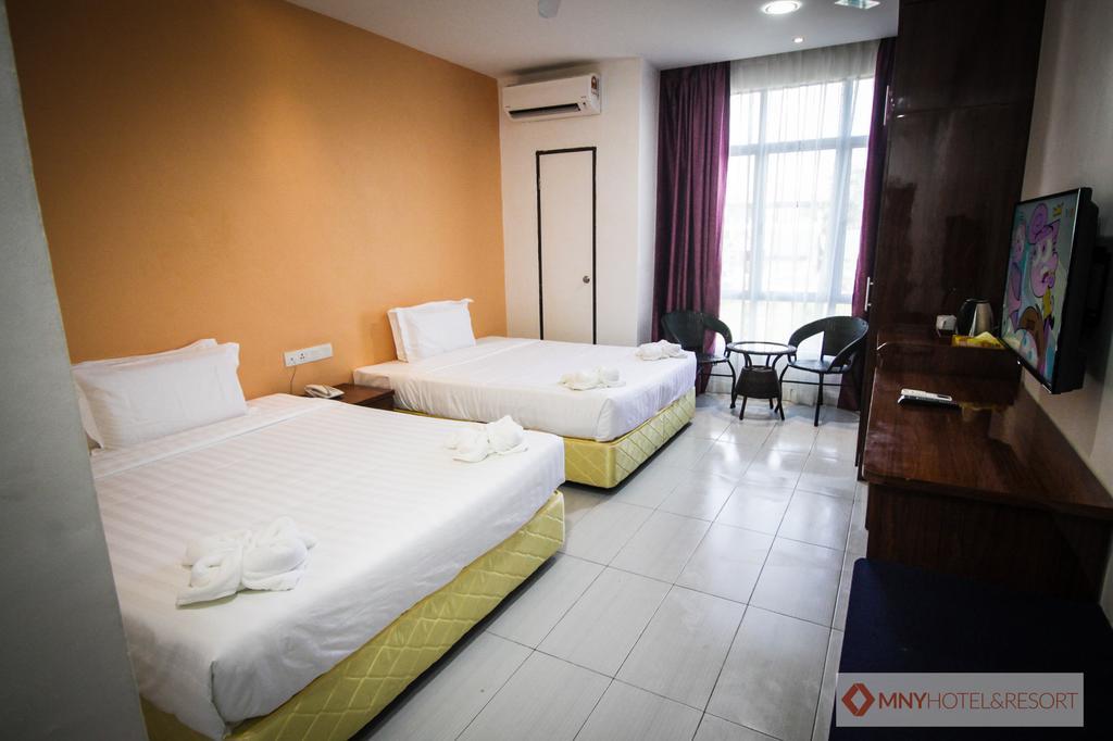 Mny Hotel & Resort Kampung Teluk Nipah Dış mekan fotoğraf