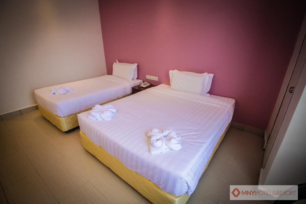 Mny Hotel & Resort Kampung Teluk Nipah Dış mekan fotoğraf