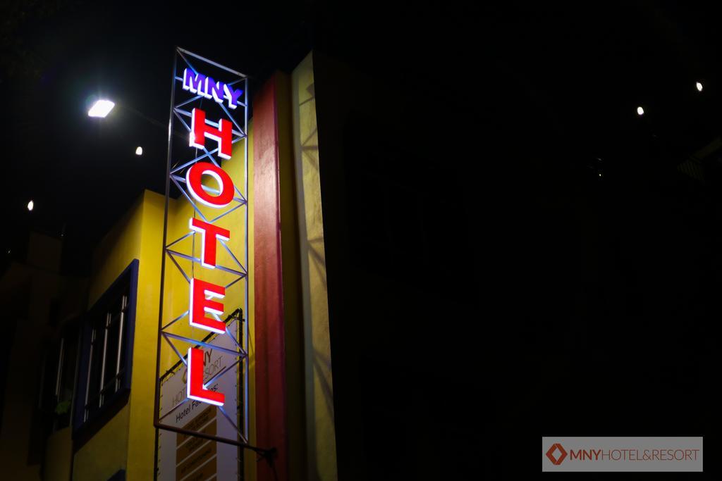 Mny Hotel & Resort Kampung Teluk Nipah Dış mekan fotoğraf